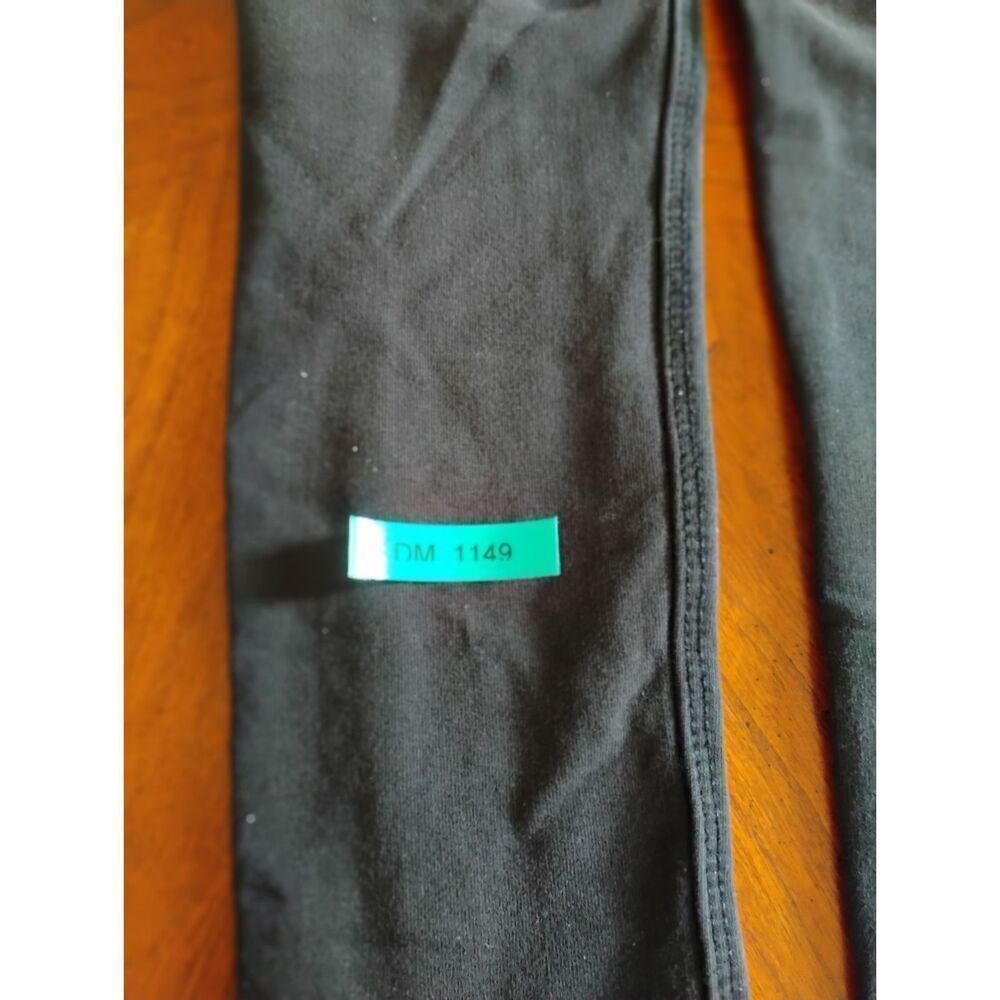 (1149) Falls Creek girls leggings - Size: XS (4/5)